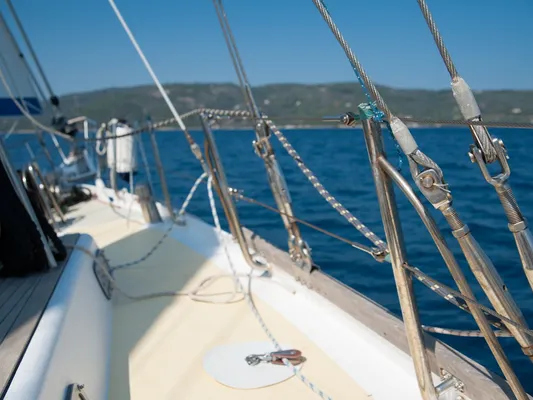 Coaching coach privatise sur voilier mer manoeuvre navigation vent