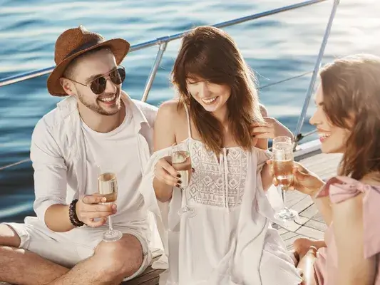 Voile & Bien-être enterrement vie jeune garcon voilier confortable capbreton
